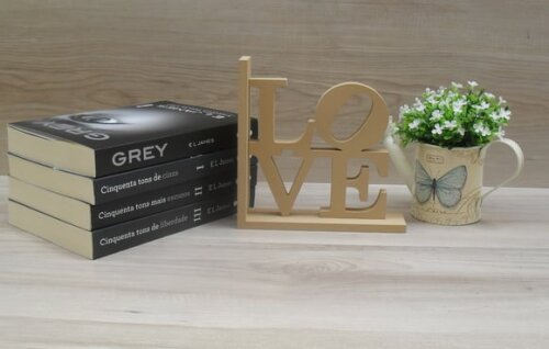 Aparador de Livros Love NY