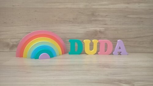 Arco Íris + Nome 4 letras - peças de mesa em mdf