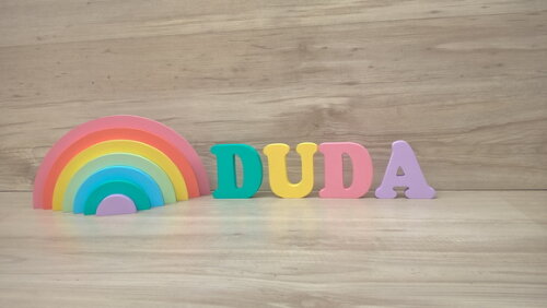 Arco Íris + Nome 4 letras - peças de mesa em mdf
