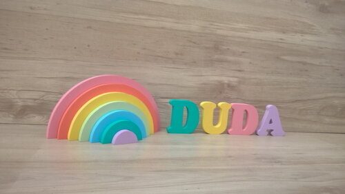 Arco Íris + Nome 4 letras - peças de mesa em mdf