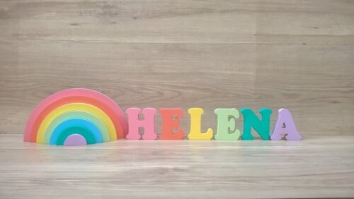 Arco Íris + Nome 6 letras - peças de mesa em mdf