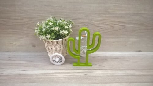 Cactus - 15 cm - Escultura em MDF para decoração