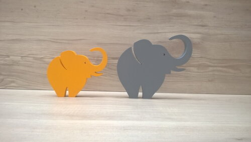 Combo Elefantes de mesa em MDF - Decoração - 10 e 13 cm