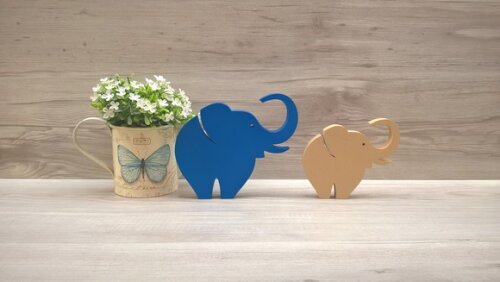 Combo Elefantes de mesa em MDF - Decoração - 10 e 13 cm