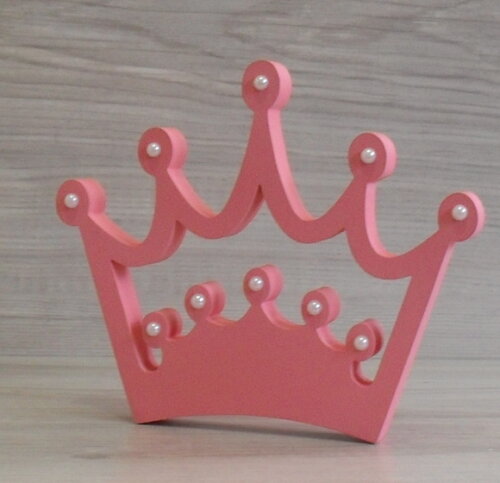 Coroa em mdf com aplicação de strass ou pérola - 10 cm