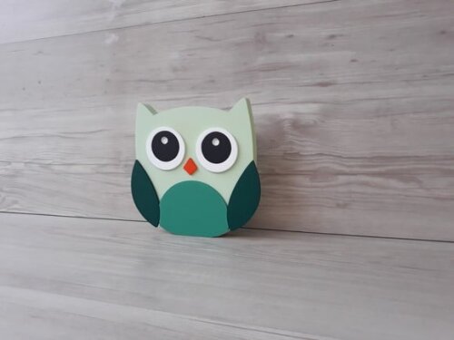 Coruja de mesa em MDF - Decoração Infantil - 8 cm