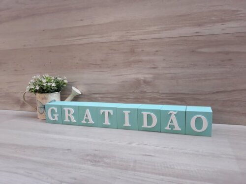 Cubos Decorativos GRATIDÃO - 6 x 6 x 6 cm