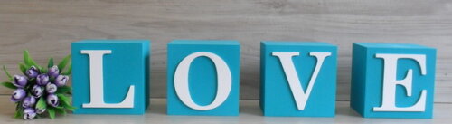 Cubos Decorativos LOVE - 10 x 10 x 10 cm