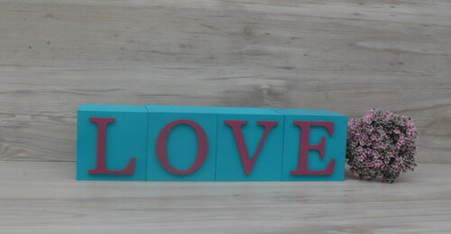Cubos Decorativos LOVE - 10 x 10 x 10 cm