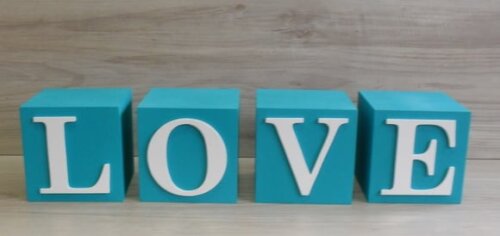 Cubos Decorativos LOVE - 10 x 10 x 10 cm