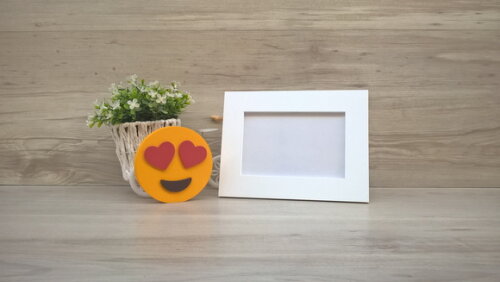 Duo Porta retrato + Emoji Apaixonado