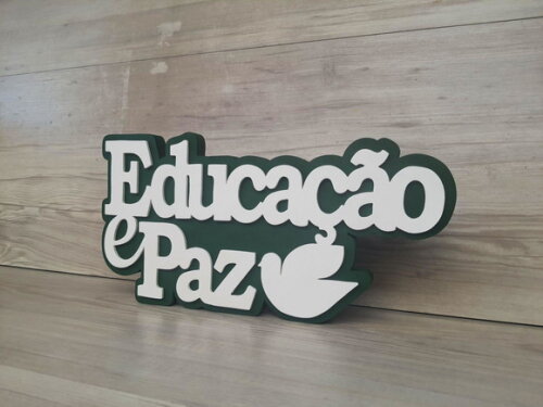 Educação e Paz - Palavras de Mesa em mdf