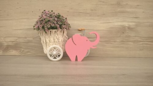 Elefante de mesa em MDF - Decoração Infantil - 10 cm