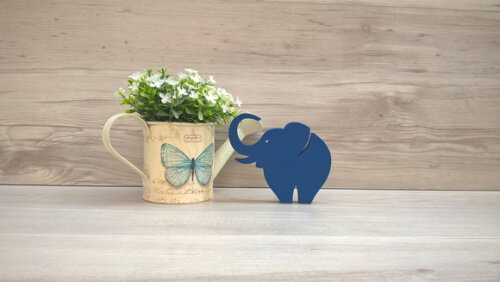 Elefante de mesa em MDF - Decoração Infantil - 10 cm