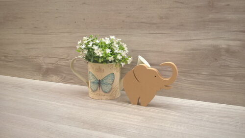 Elefante de mesa em MDF - Decoração Infantil - 10 cm