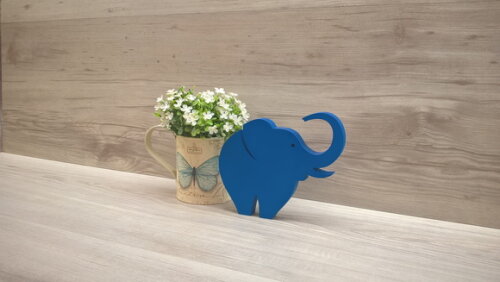 Elefante de mesa em MDF - Decoração Infantil - 13 cm