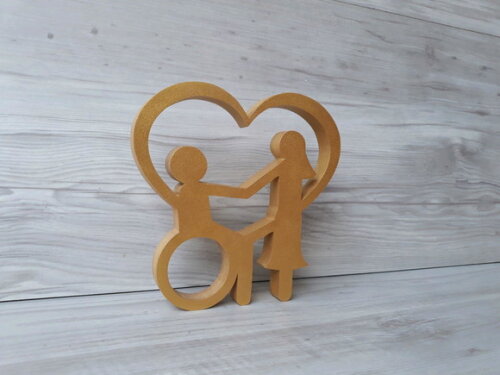 Escultura Casal Coração Cadeirante