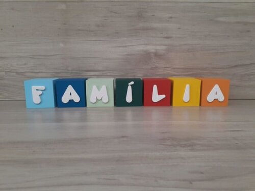 Família em Cubos Decorativos - Mod. Infantil - 6 x 6 x 6 cm