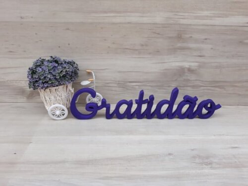 Gratidão - Palavra de mesa em MDF