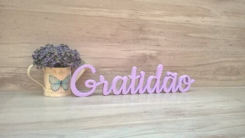 Gratidão - Palavra de mesa em MDF