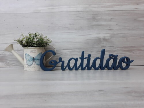 Gratidão - Palavra de mesa em MDF - Tamanho M
