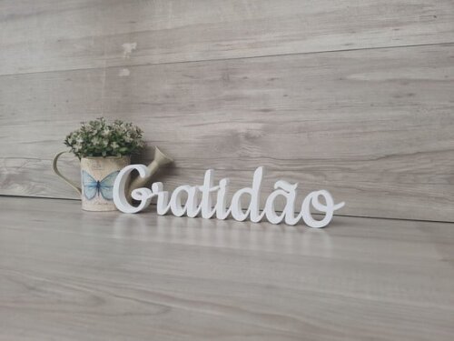 Gratidão - Palavra de Mesa em mdf - Tamanho m