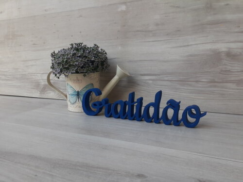 Gratidão - Palavra de mesa em MDF - Tamanho P