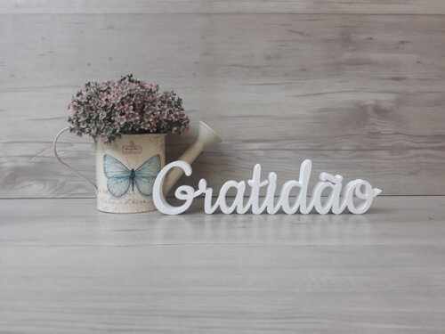 Gratidão - Palavra de mesa em MDF - Tamanho P
