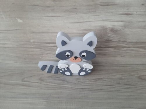 Guaxinim de Mesa em mdf - Decoração Infantil - 15 cm