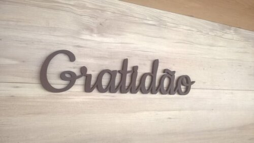 Gratidão - Palavra de Parede em mdf