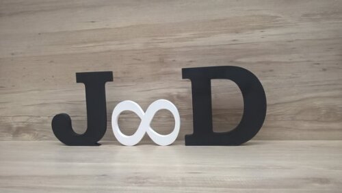 Iniciais com simbolo Infinito - 12 cm