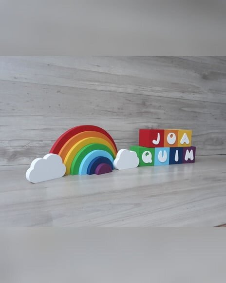 Kit Arco Íris + Nuvens + Nome Cubos 6x6x6 cm 7 Letras - mdf