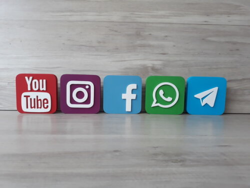 Kit Mídias Sociais - Peças de Mesa em mdf - 12 cm