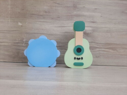 Kit Musical em mdf - Pandeiro e Violão