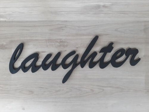 Laughter - Palavra Decorativa de Parede em mdf