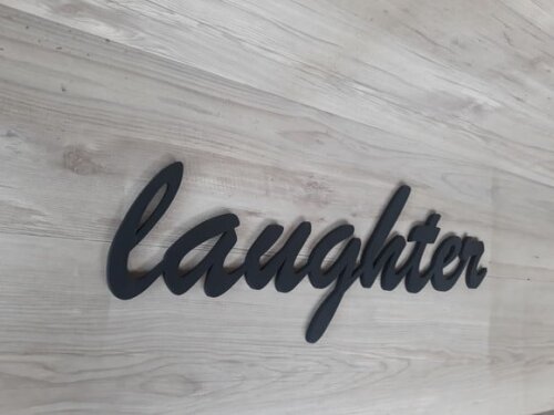 Laughter - Palavra Decorativa de Parede em mdf