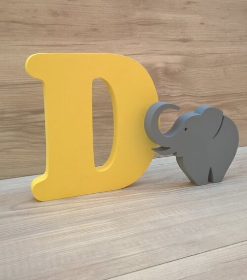 Letra em MDF - modelo CB - 15 cm + Elefante 10 cm