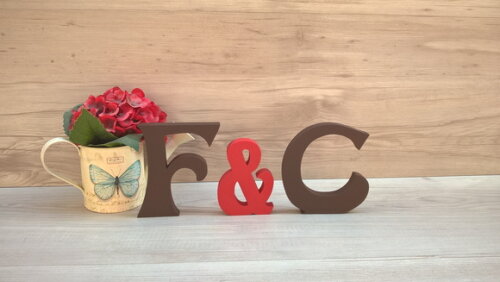 Letras em mdf - Iniciais com & - 15 cm - Linha Hippie