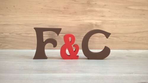 Letras em mdf - Iniciais com & - 15 cm - Linha Hippie