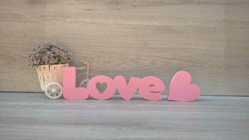 Love vazado coração - linha DW + coração 10 cm