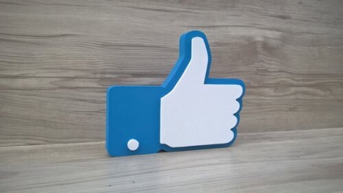 Mídias Sociais - Simbolo Curtir Facebook