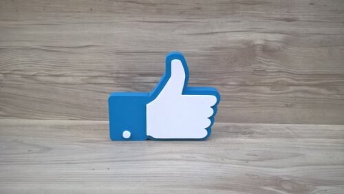 Mídias Sociais - Simbolo Curtir Facebook