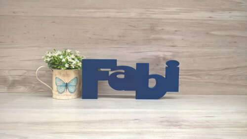 Nome de mesa em MDF - Fabi- Linha Retrô - 12 cm