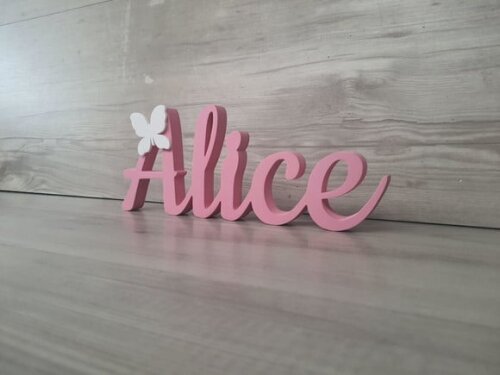 Nome de Mesa em mdf - Linha Ck - Alice + Borboleta- 10 cm