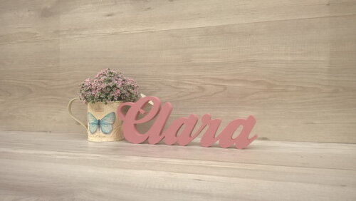 Nome de mesa em MDF - Linha Clássicos - Clara 10 cm
