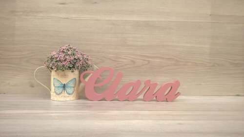 Nome de mesa em MDF - Linha Clássicos - Clara 10 cm