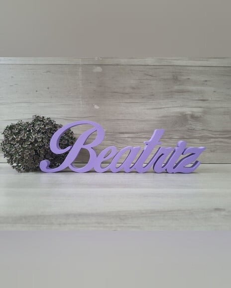 Nome de Mesa em mdf - Linha Clássicos Bop - Beatriz 10 cm