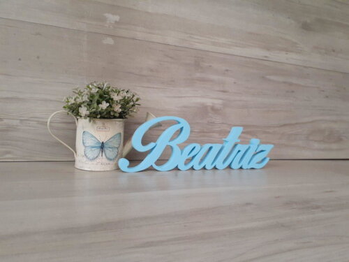 Nome de Mesa em mdf - Linha Clássicos Bop - Beatriz 10 cm