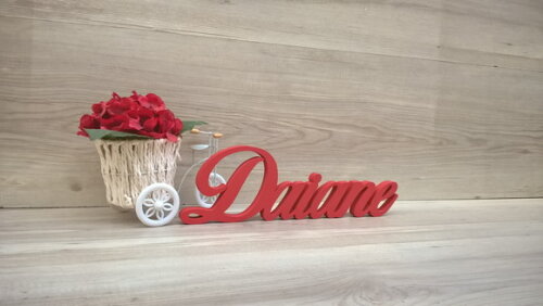 Nome de mesa em MDF - Linha Clássicos BOP - Daiane 10 cm