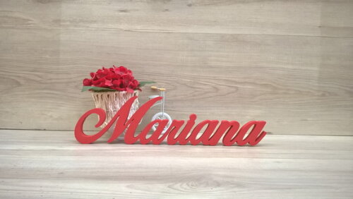 Nome de Mesa em mdf - Linha Clássicos Bop - Mariana 10 cm